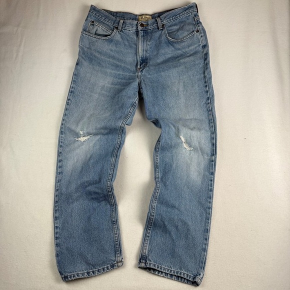 LL Bean Classic Fit Mens Light Wash‎ Blue Denim Jeans 36x32 Straight Leg 220626